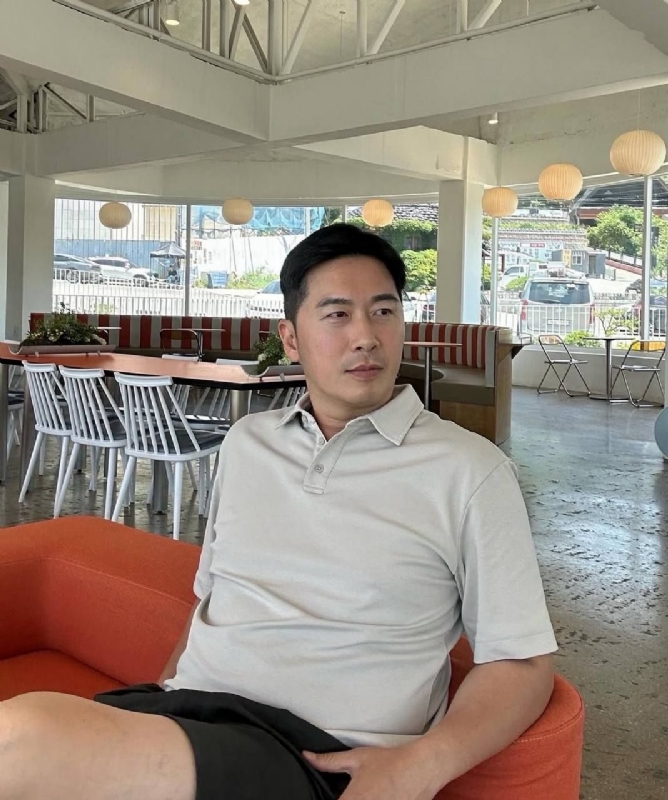 十里温柔的第一张照片--上海王婆说媒