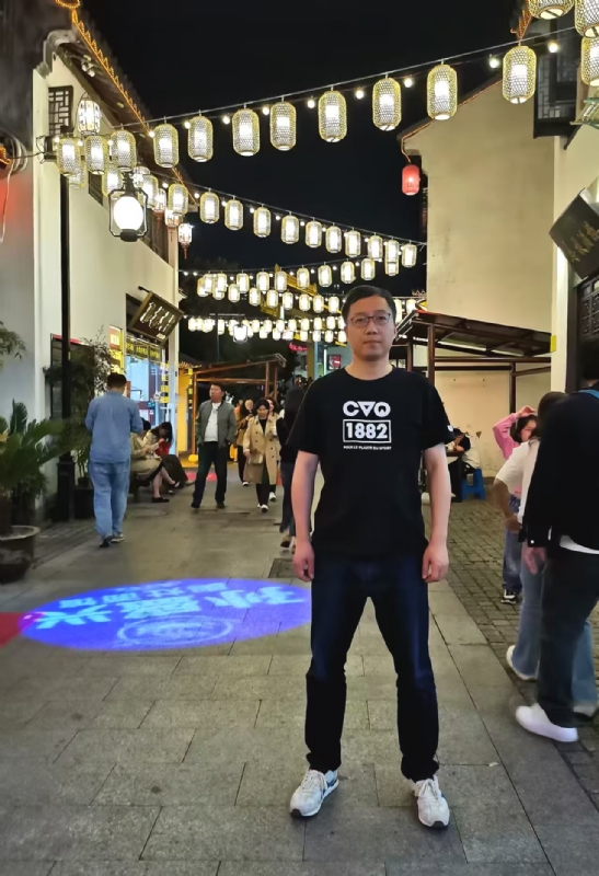 张楚岚的第一张照片--上海王婆说媒